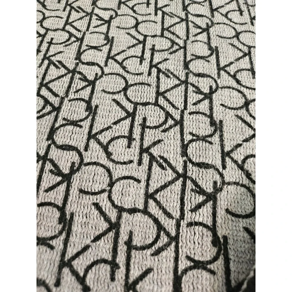 Calvin Klein Scarf Women OS Grey Black Logo Print Knit Fringed CAMWL0033